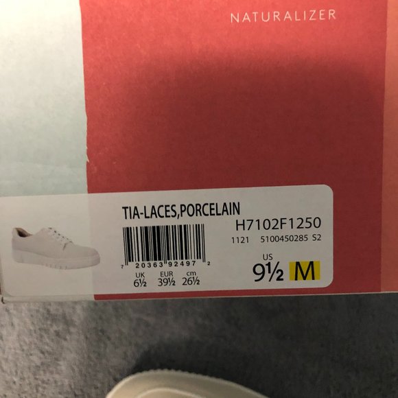 White sneakers soul neutralizer - Picture 4 of 4